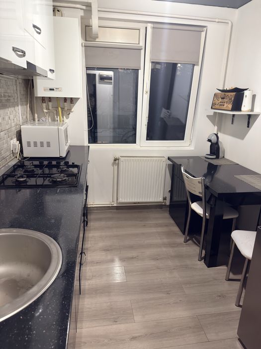 Inchiriez apartament 2 camere