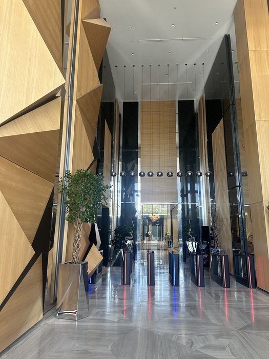 Срочно!Сдается  премиум готовый офис в Piramit tower 118 квадратных