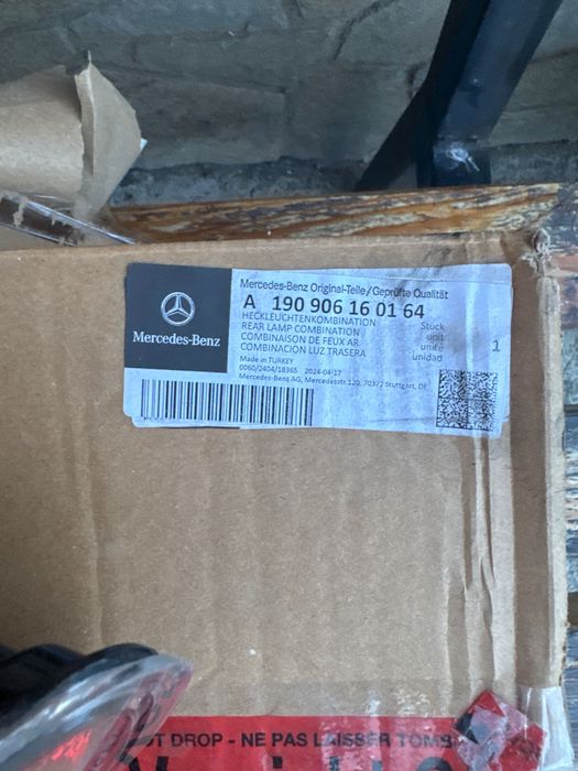 Задни стопове за Mercedes C190 AMG GT