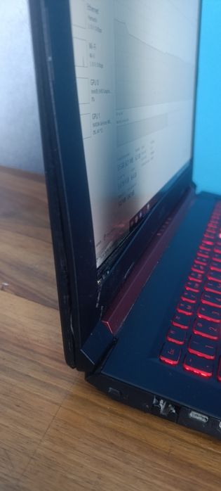 Vând ASUS Nitro 5 i5 Gen 8