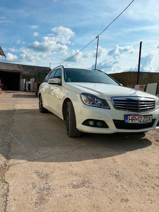 mercedes benz c class break facelift