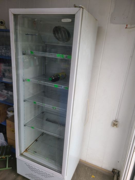 Продам холодильник