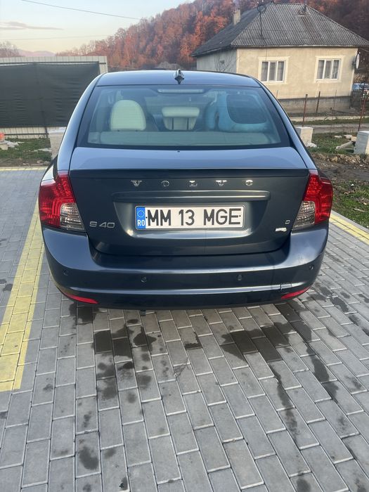 Vand Volvo s40, 1.6 diesel, 25. Noiembrie 2009