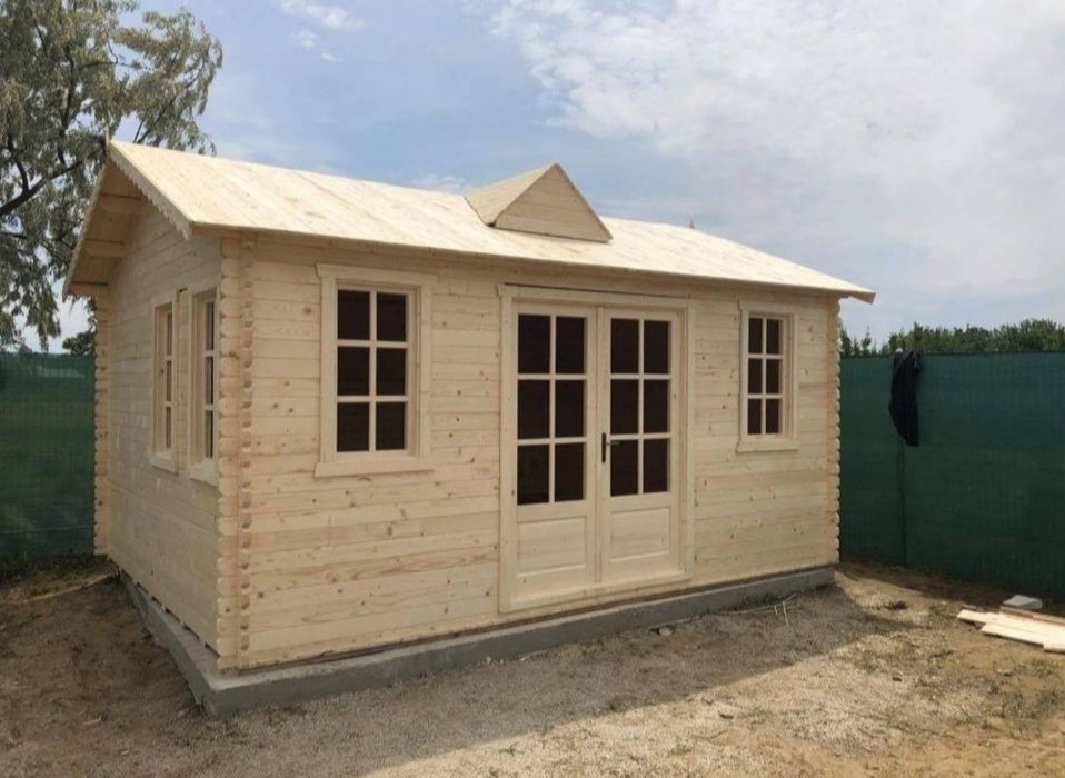 Vând căsuțe de gradina de locuit