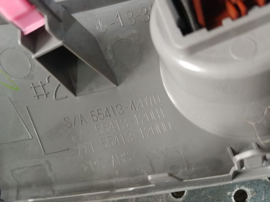 buton control tractiune  toyota rav-4 3 2008 15b116  55413-42070