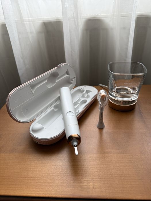 Periuta de dinti Philips Sonicare DiamondClean (HX9330)