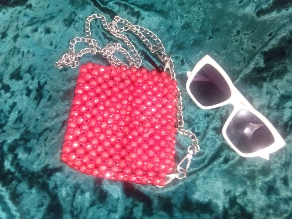 Сумки из бусин, ручная работа