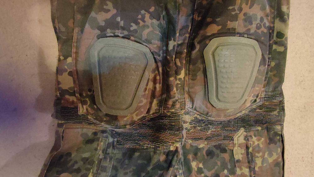 Costum combat flecktarn invade gear + parka germana set sau separat