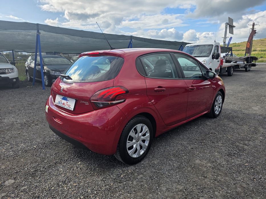 Peugeout 208 1.2 benzina+gaz 2018