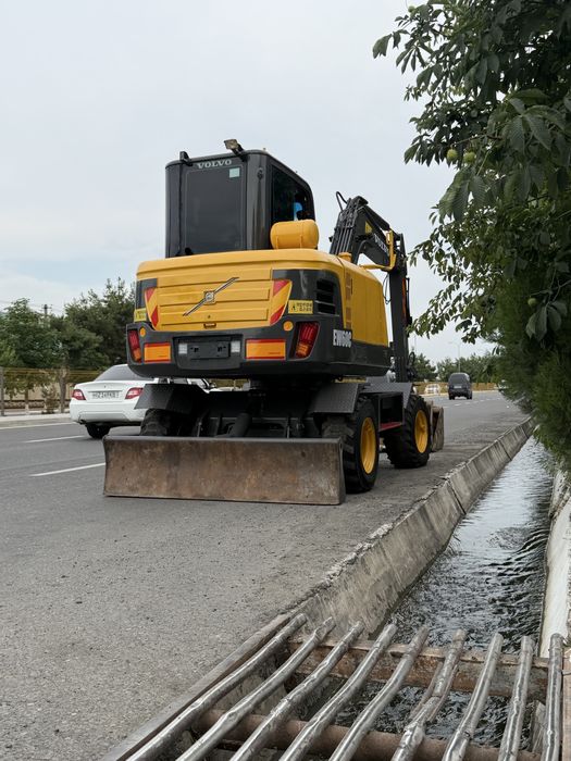 Экскаватор ЕW60C VOLVO