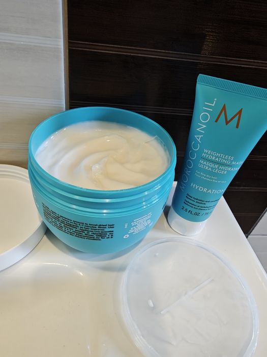 Маска за коса Moroccanoil Hydrating Weightless Hydrating Mask 500 ml, 75 ml