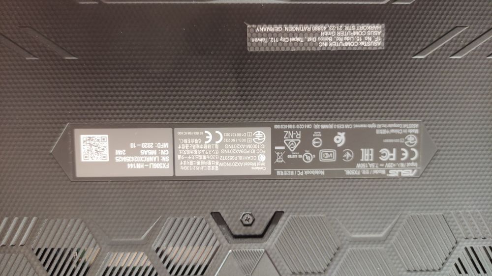 Laptop Asus Tuf Gaming FX506L, pentru piese.