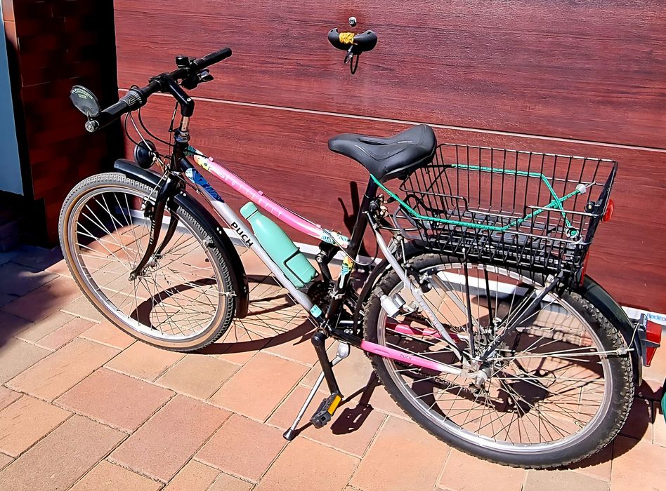 Vând bicicletă damă Puch-Butterfly.