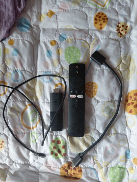 MI TV Stick ТВ приставка