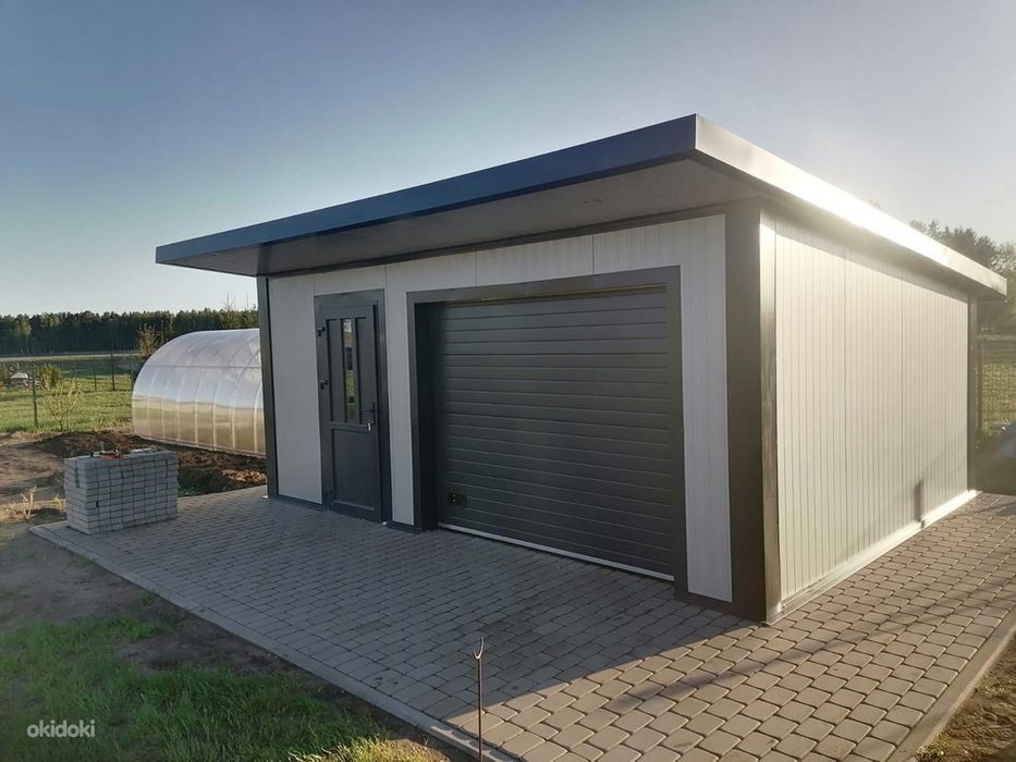 Vand garaje metalice 3 x 6.5m din panouri sandwich