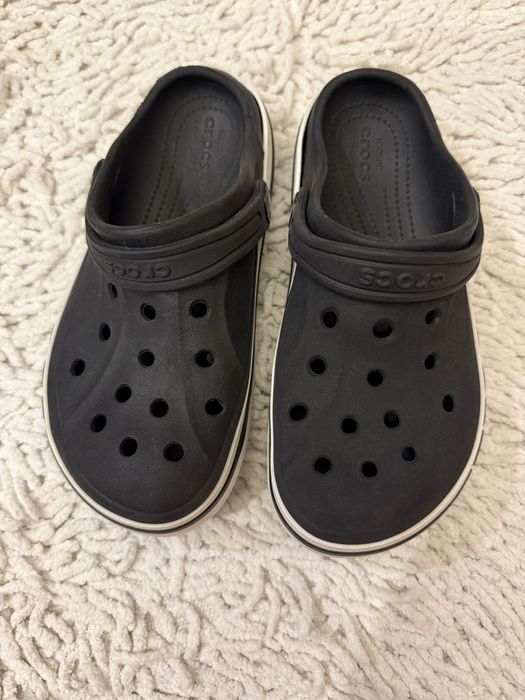 Crocs оригинал . Размеры на фото .