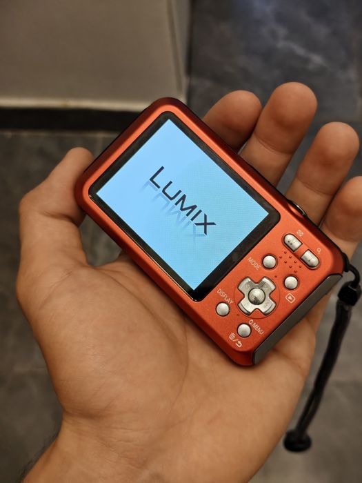 Panasonic Lumix DMC-TS20 мыльница