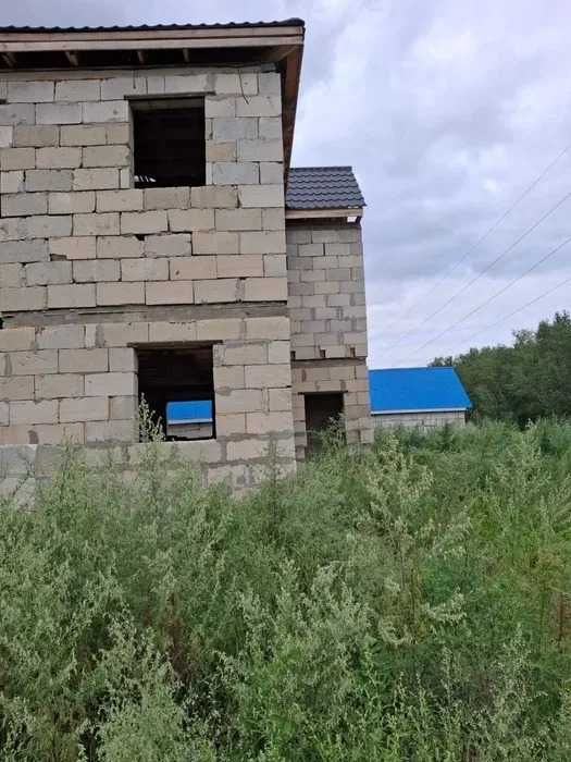 Продам недостроенный коттедж в Бишкуле