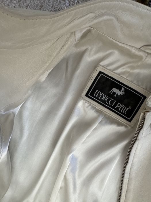 Pardesiu din piele crem