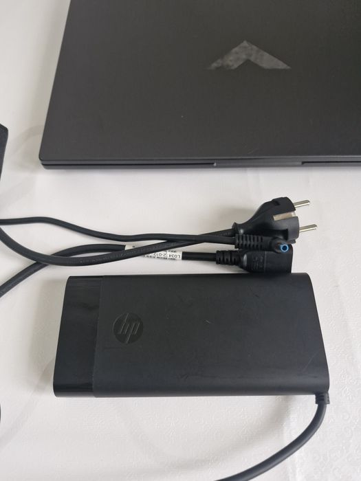 Ноутбук Hp Viktus