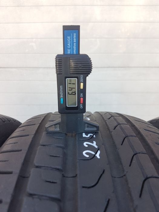Летни гуми 4 броя PIRELLI CINTURATO P7 225 60 R17 дот4514