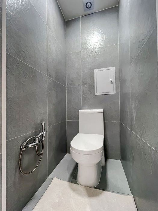 Яшнабод Метро Олмос 3 комнатная продаётся срочно