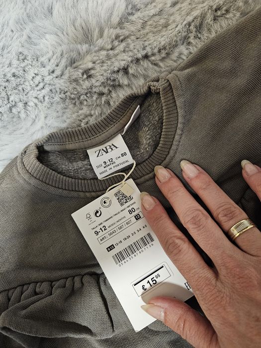 Дрехи за момиче Zara 6-9 мес и 9-12 мес .