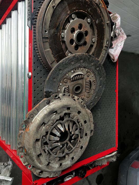 Volanta+ambreiaj masa dubla audi 2.0 tdi , 170 cp , 4x4 , Brd