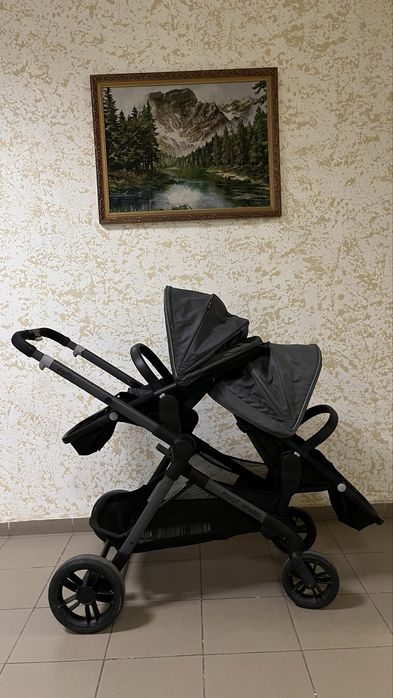 Коляска для двойни Evenflo Pivot Xpand