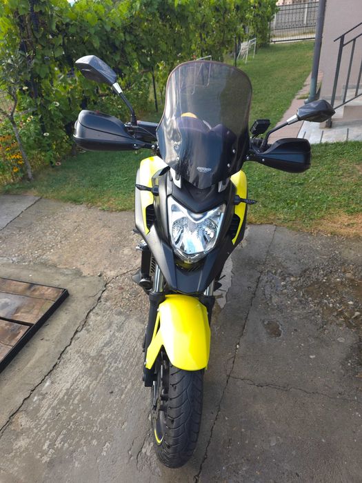 Motocicleta Honda NC 700 X