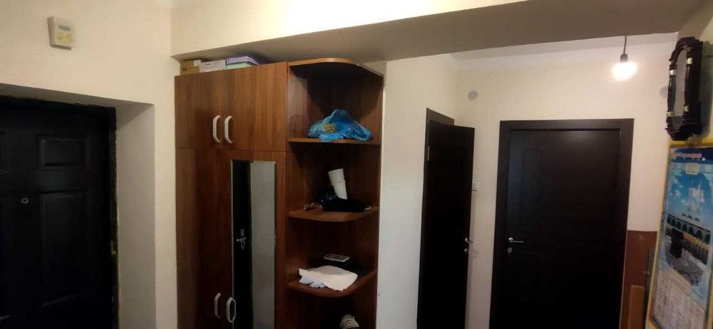 Сергели тумани (Янгихает) 1 этаж 3 хонали  кв сотилади.