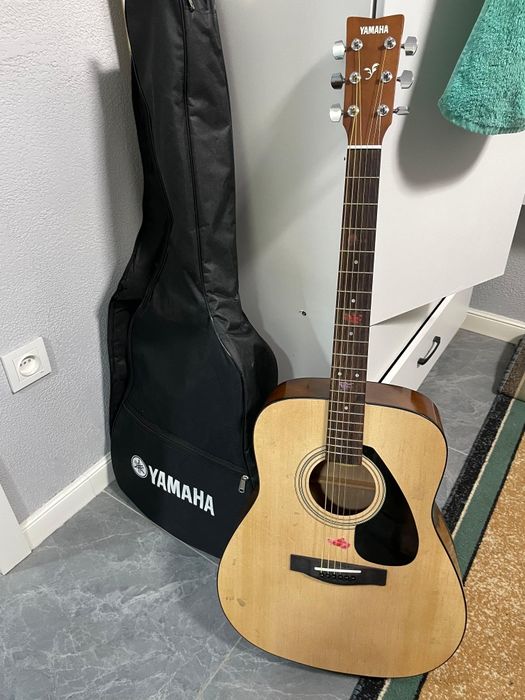 Гитара Yamaha срочно