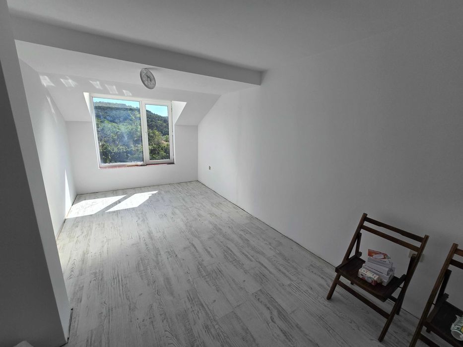 Продава се Двустаен апартамент в Велико Търново, Център - 61 кв.м за 1886 €/кв.м - Снимка #3