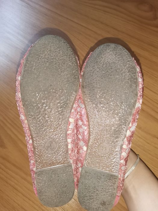 Пантофки/ обувки и Сандали за момиче