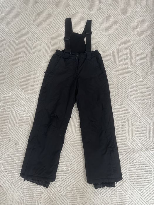 Продается зимний костюм на девочку