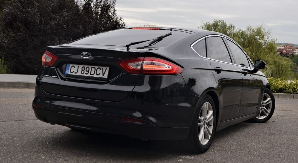 Ford Mondeo Vând Ford Mondeo MK5 stare perfecta