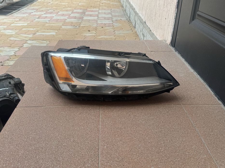 Фары на Фольксваген Джета 6