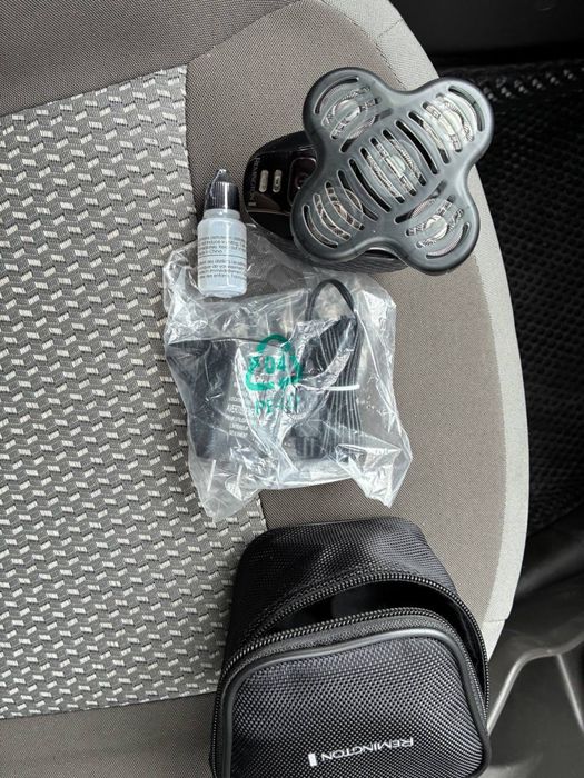 Продам машинку для стрижки волос REMINGTON