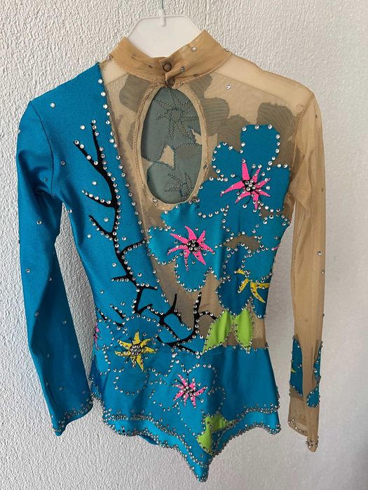 Трика за художествена гимнастика