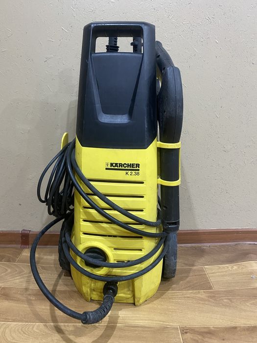 Продам KARCHER K2.38 M