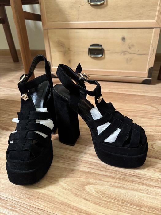 Туфли на поатформе велюр