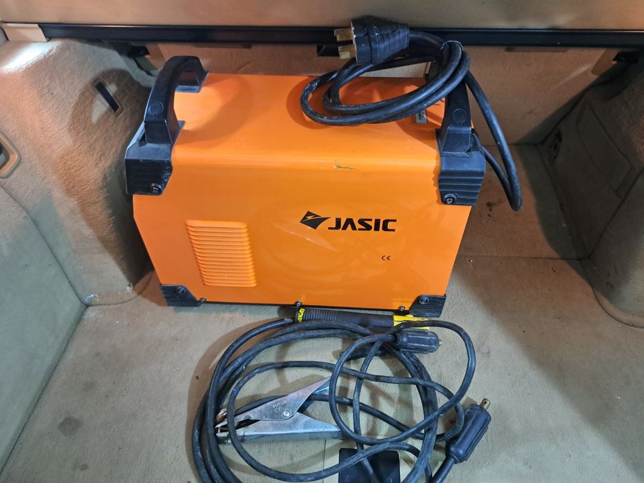 Инверторен електрожен 400 A/V,JASIC -402