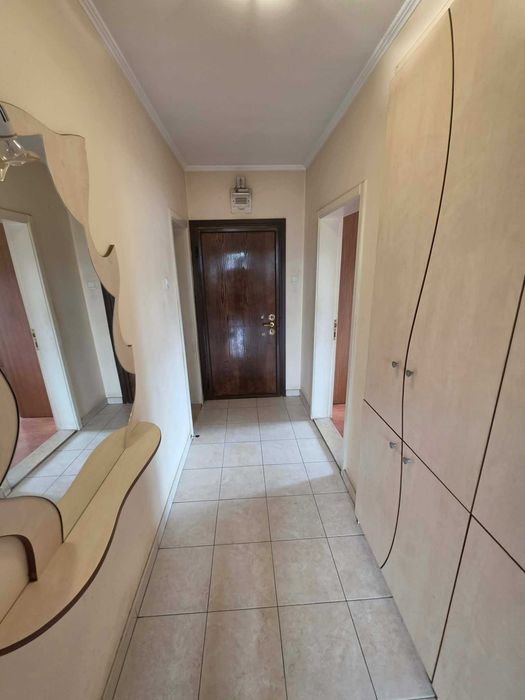 Многостаен апартамент, 120кв.м, кв. Вароша