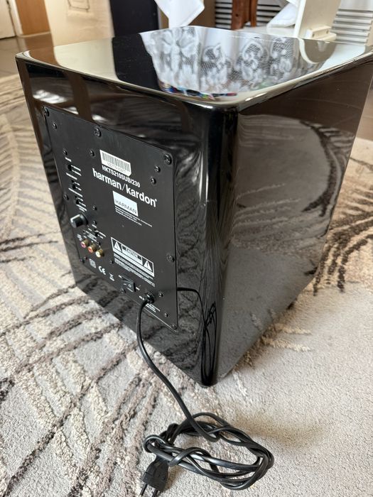 Като нов Harman Kardon HKTS210 Subwoofer