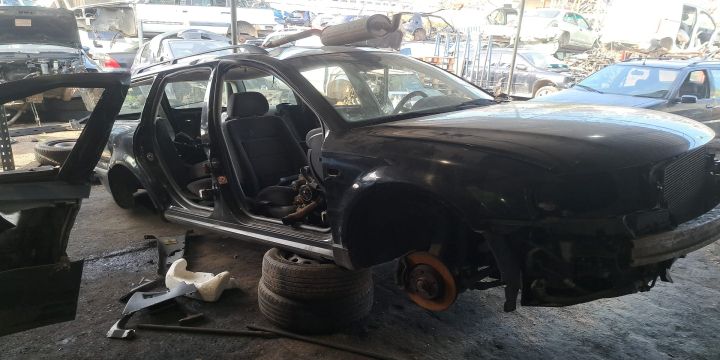 Piese Volkswagen VW Passat 1998 1.8 Syncro MT (125 hp)