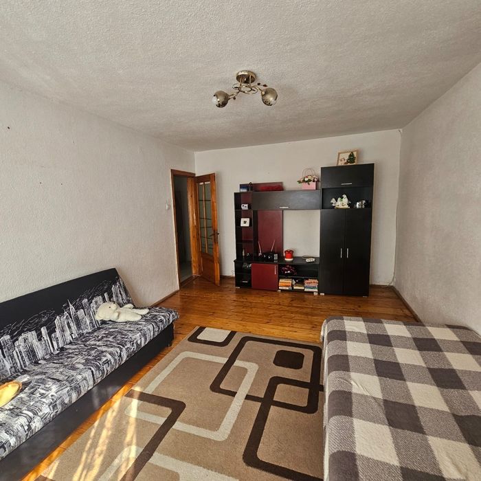 Închiriez Apartament 2 Camere Zona Obcini