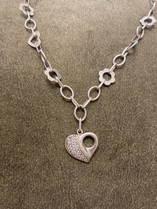 Сребърно колие със сърце