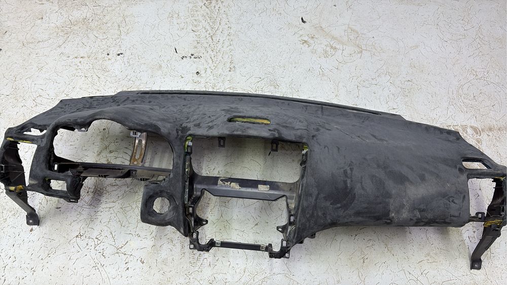 Продам тарпеду панель лексус rx 300