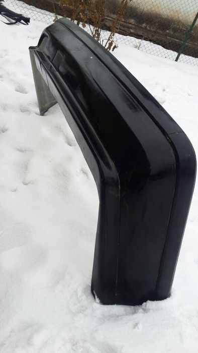 Продам бампер на бмв е34