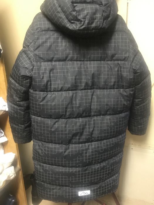 Продам куртку ориг срочно